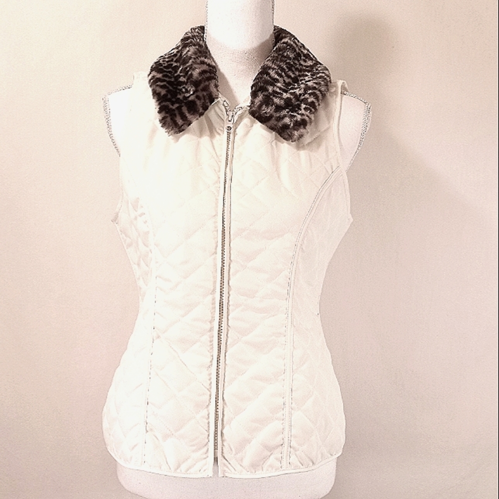 KIM ROGERS QUILTED SLEEVELESS VEST SZ S